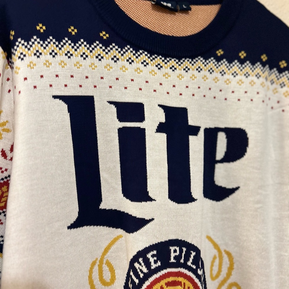 Miller Lite Sweater Limited Edition 2024 - Picture 4 of 9